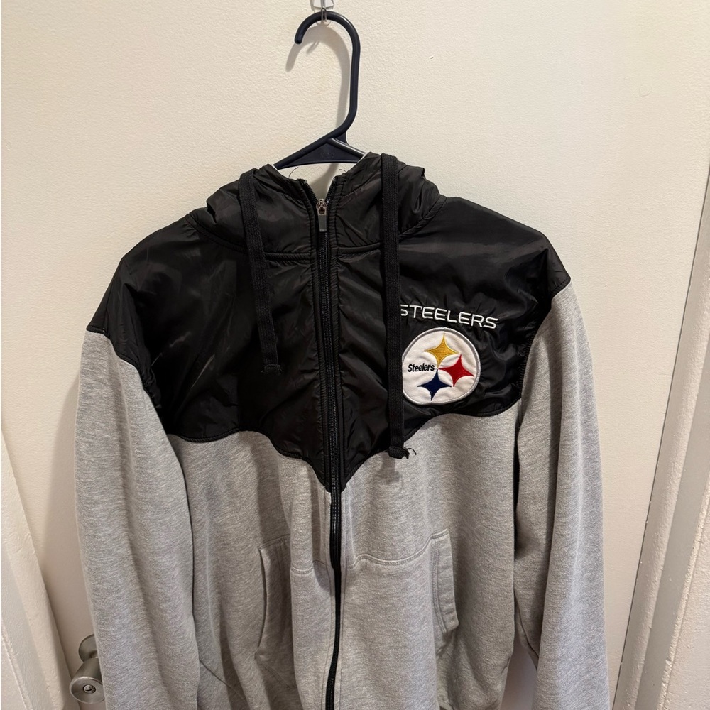 NFL White, Black and Red Sherpa-Lined Jacket